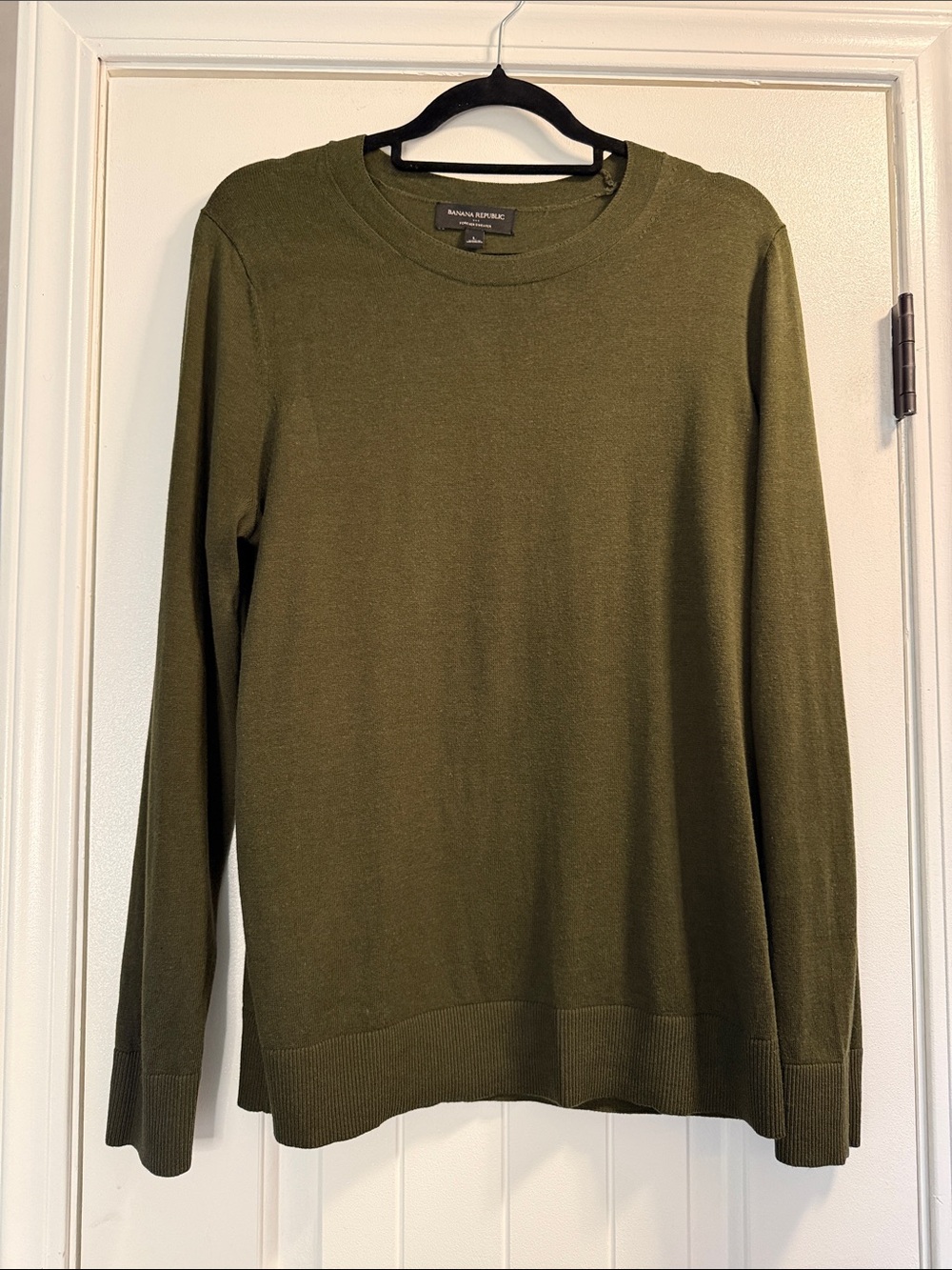 Banana Republic Olive Green Crewneck Sweater - Womens